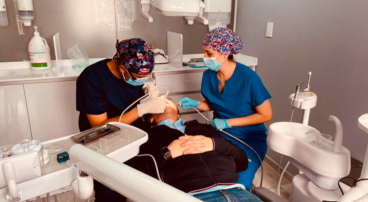 Clínica Dental Los Ciruelos